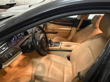 BMW 730 - 10