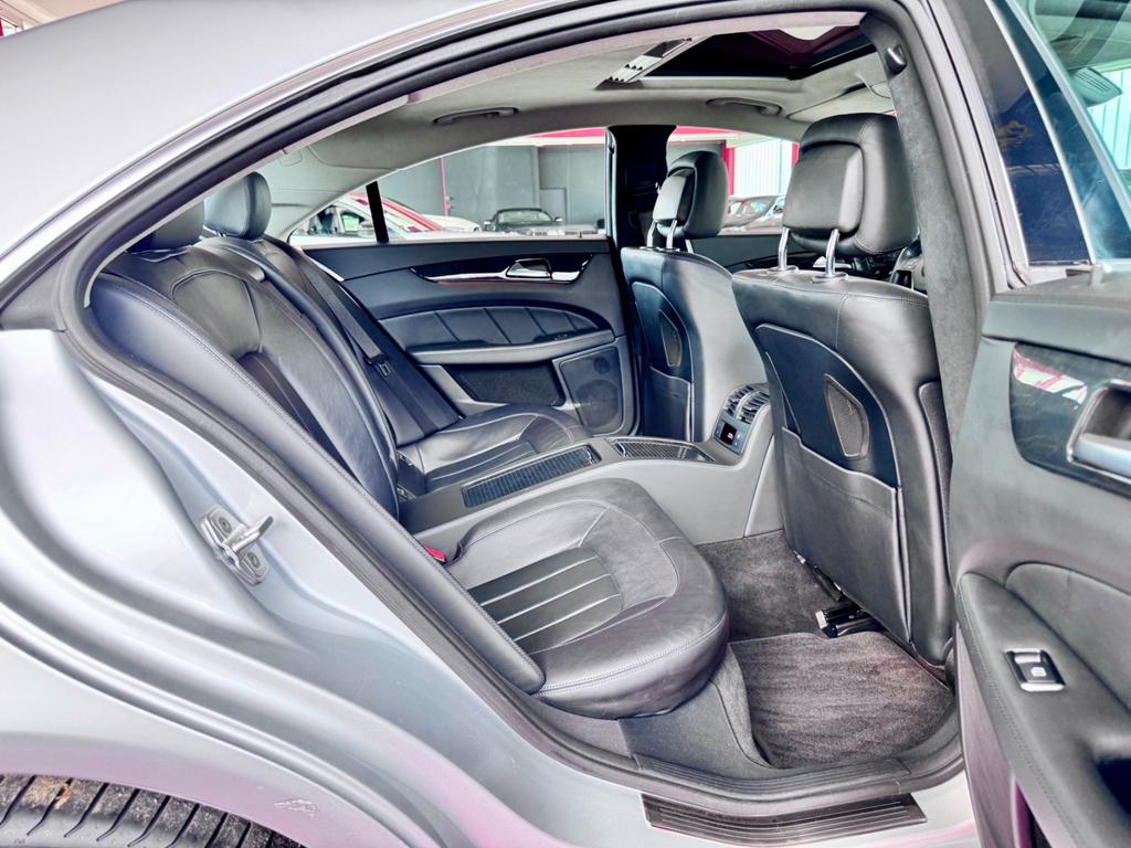 Mercedes-Benz CLS 500