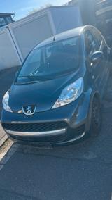 Peugeot 107, 1,0 L - 4 türig - Peugeot 107: 1.4