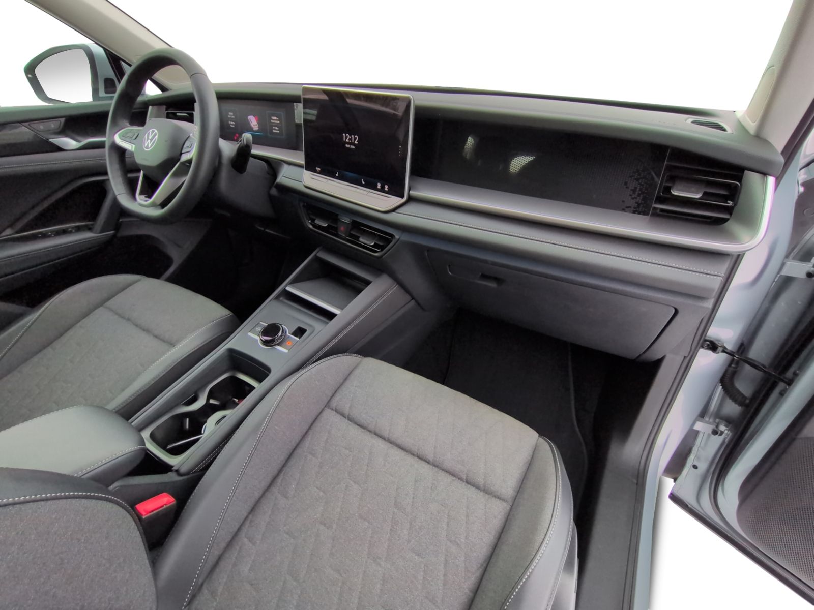 Tayron 1.5 eTSI DSG Life KAMERA+AHK+NAVI