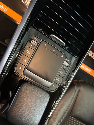 Mercedes-Benz GLA 220 d 4Matic *LED*AHK*Keyless*