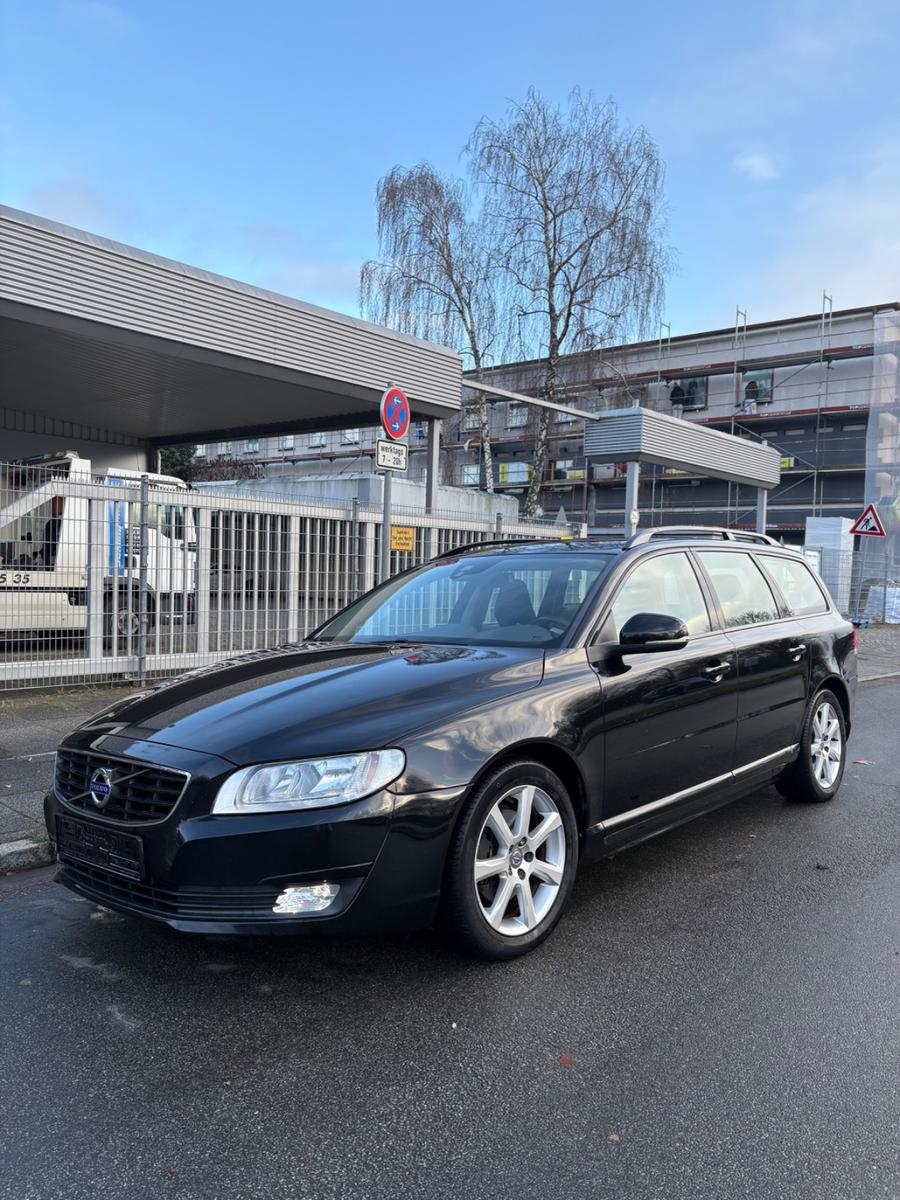 Volvo V70 Kombi Linje Svart+Gepflegt*AHK+Neu*INSP+Neu