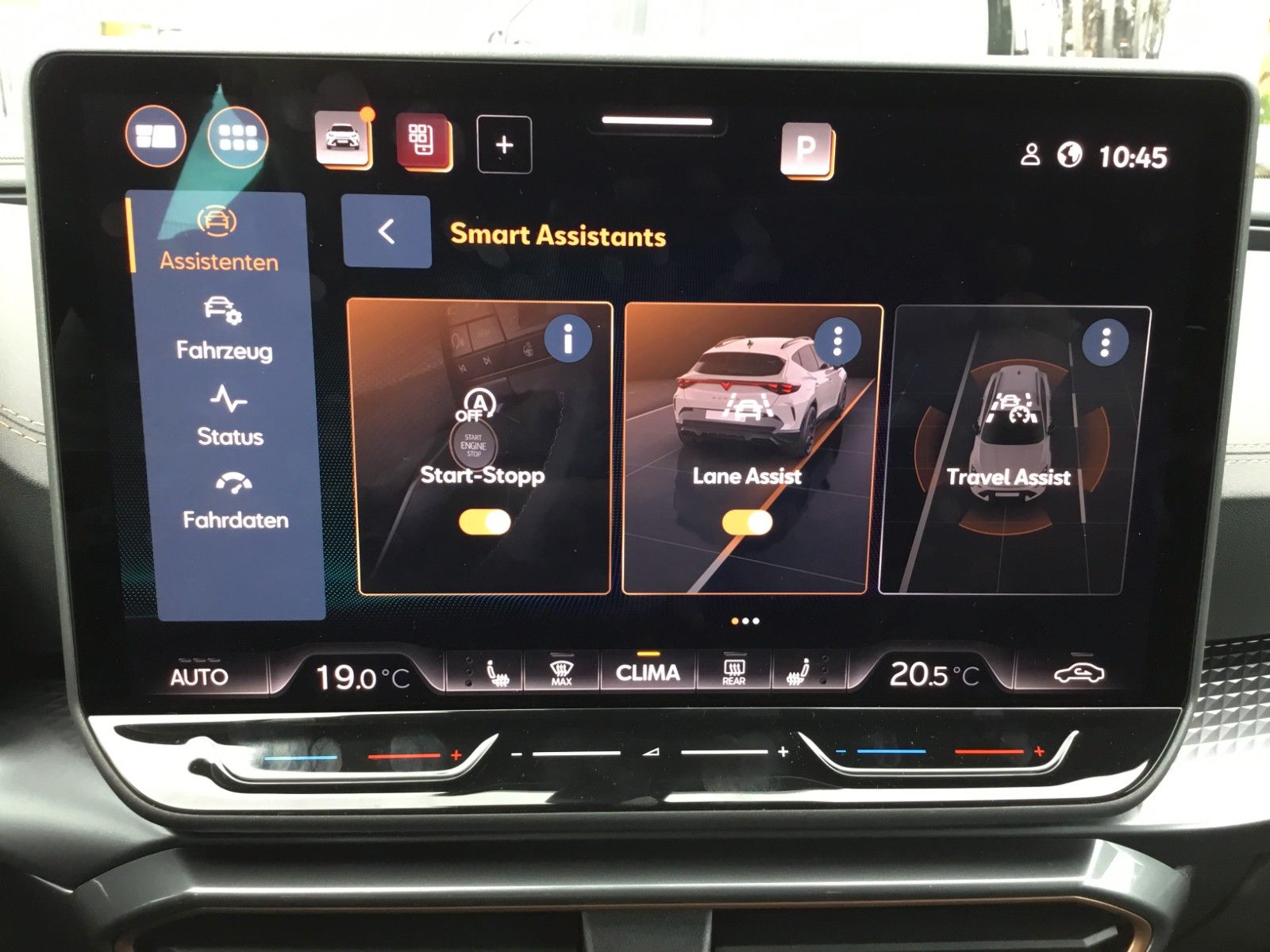 Fahrzeugabbildung CUPRA Formentor 2.0 TSI DSG 4WD+Pano+Matrix+AHK+19"