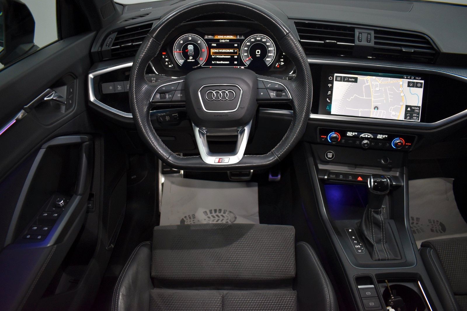 Fahrzeugabbildung Audi Q3 40TDI quattro S line Alcantara,B&O,Kamera,LED