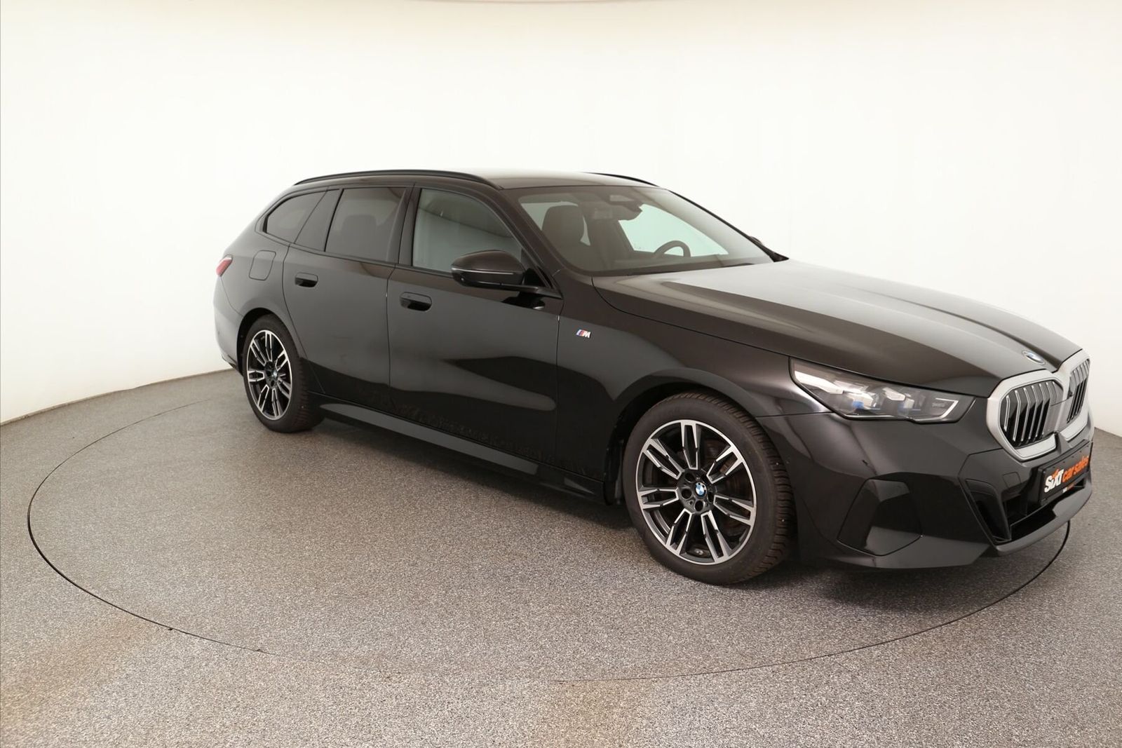 BMW 520d xDrive M Sport 360°*ACC*AHK*Pano*4xSHZ*HUD