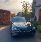 BMW 520d xDive Kombi, LED, AHK, StandHZ, NAVI Pro - BMW 520 in Krefeld