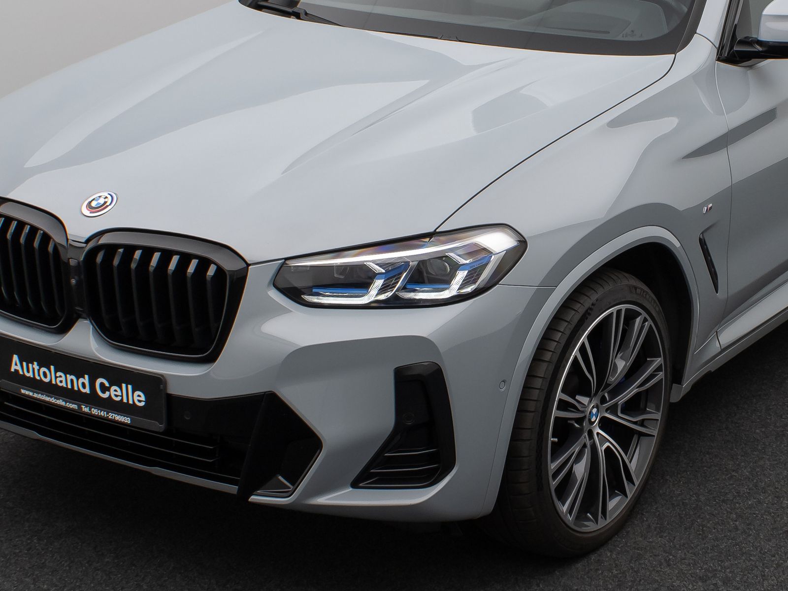 Fahrzeugabbildung BMW X3 xD30d M Sport Panorama Laser 360°HUD DAB HiFi