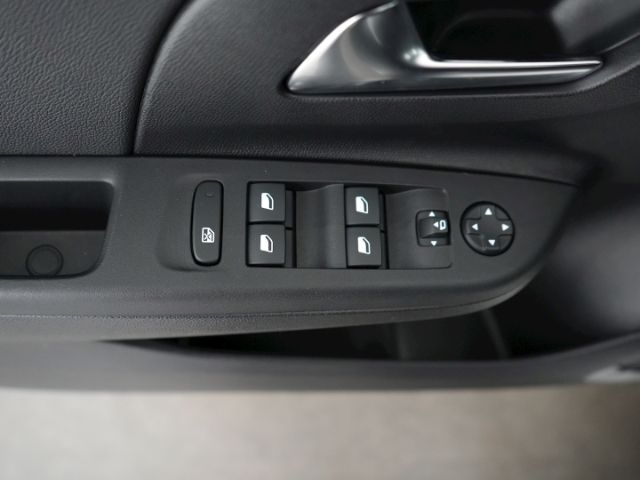 Corsa-e F ELECTRIC GS 50kWh AT+LED+RÜCKFAHRKAMER