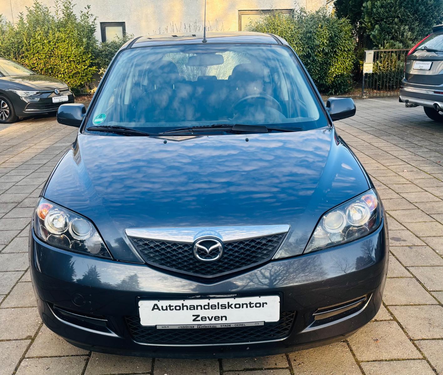 Mazda 2 Lim. 1.4 Active/Exclusive /5 Türer