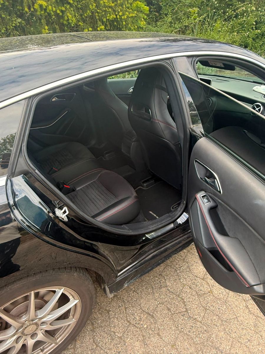 MERCEDES-BENZ CLA 220 Shooting Brake CLA 220 d DCT Shootin...