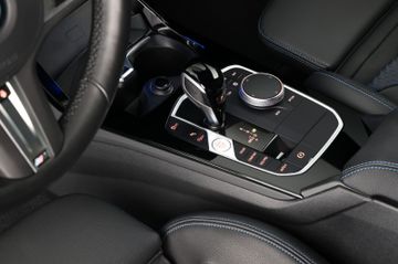 BMW M135i xDrive SAG M Performance Pak HUD RFK 18"
