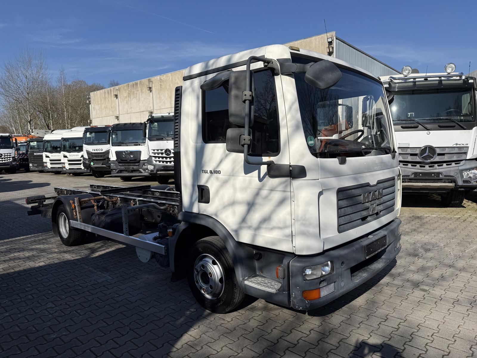 MAN TGL 8.180 4X2 BL
