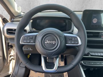 Jeep Avenger 1.2l e-Hybrid *ALLWETTER*SHZ*PDC*NAVI*