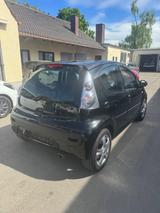 Peugeot 107 Filou Automatik 1. Hd Klima 77.400km - gebrauchte Peugeot 107 aus dem Jahr 2006