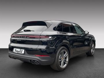 Porsche Cayenne - 4