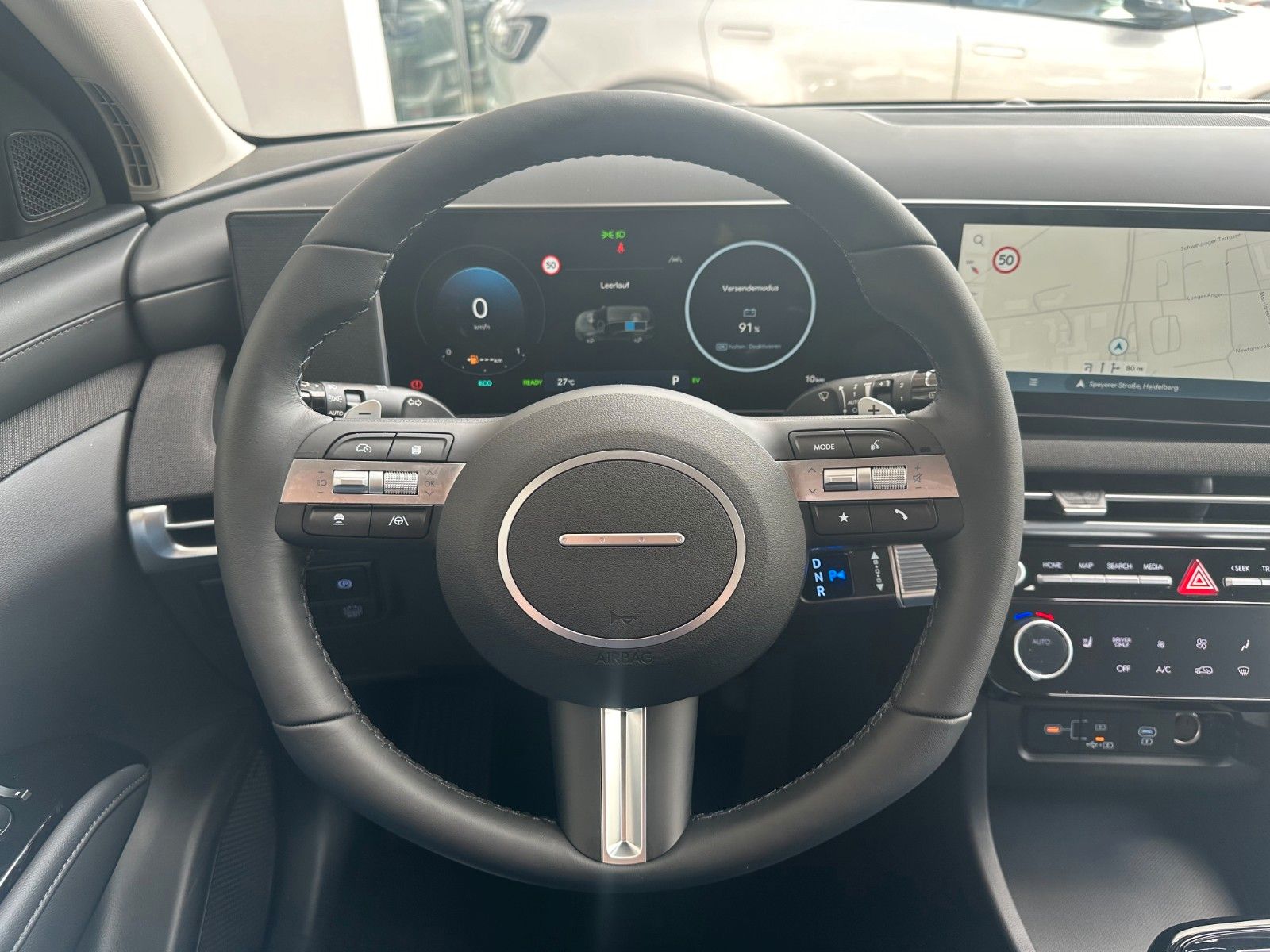 Fahrzeugabbildung Hyundai Tucson Trend Hybrid 1.6l 215PS Navi/Krell!