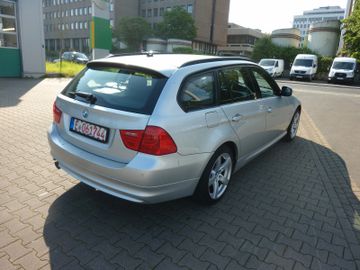 BMW 320 - 4