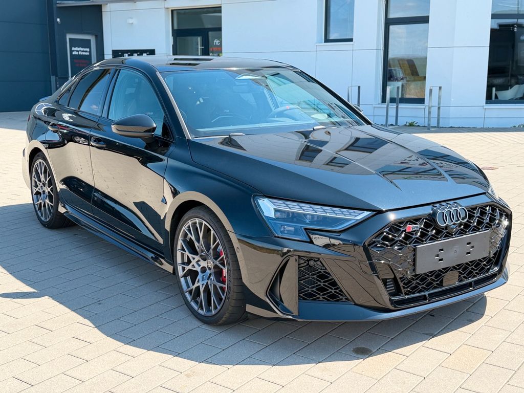 Image of Audi RS3