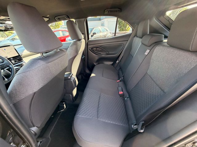 Toyota Yaris Cross Hybrid FWD Teamplayer