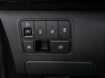 Hyundai Staria 2.2 Signature 4WD Leder Autobahnassistent