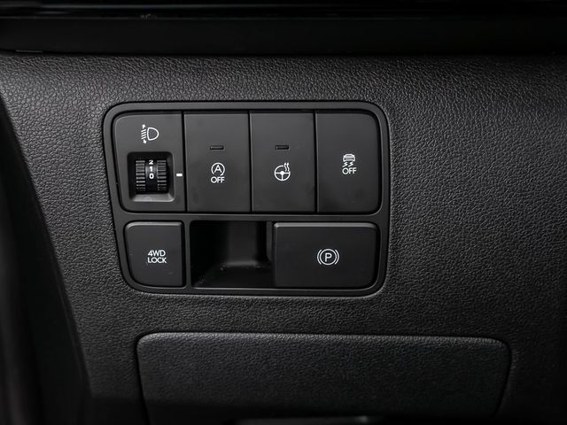 Hyundai Staria 2.2 Signature 4WD Leder Autobahnassistent