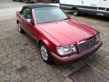 Mercedes-Benz E 300 Cabrio - gebrauchte Mercedes-Benz E 300 aus dem Jahr 1993