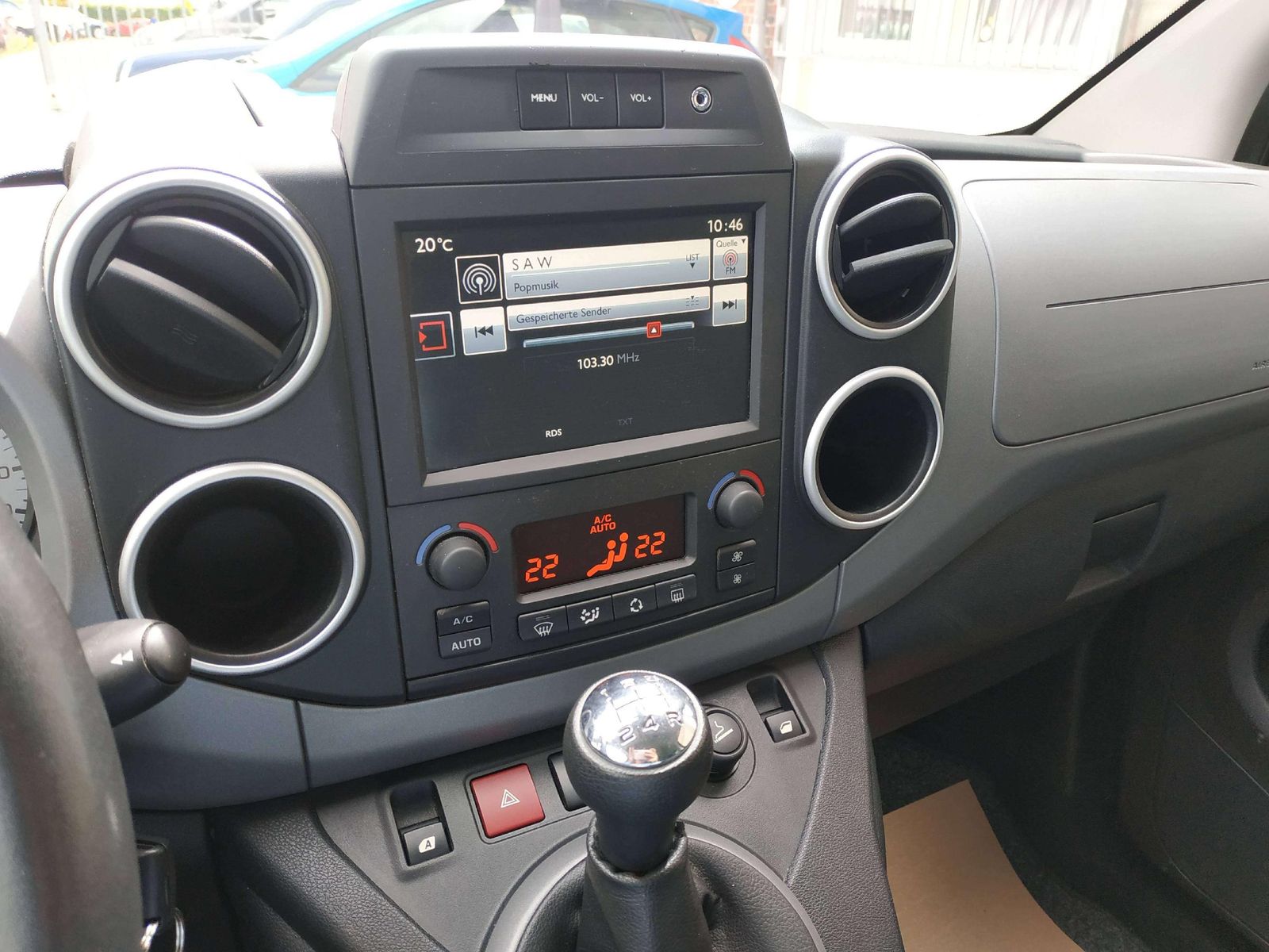 Berlingo 1.2 / TÜV NEU/ Tempomat/ Rückfahrkamera – Bild 18