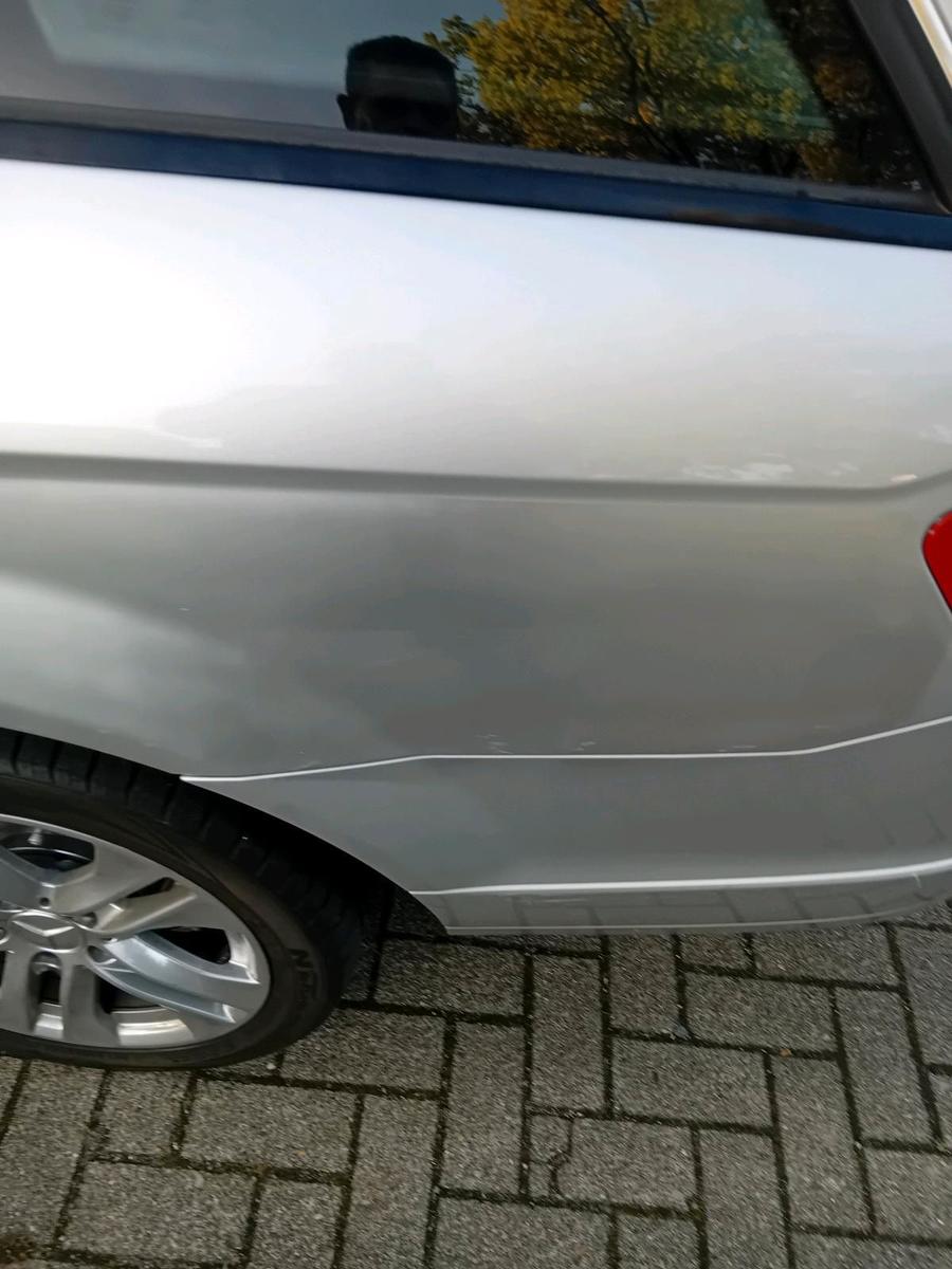 Mercedes-Benz 220 2009 — photo 15