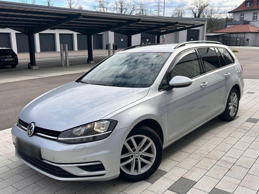 Image of Volkswagen Golf