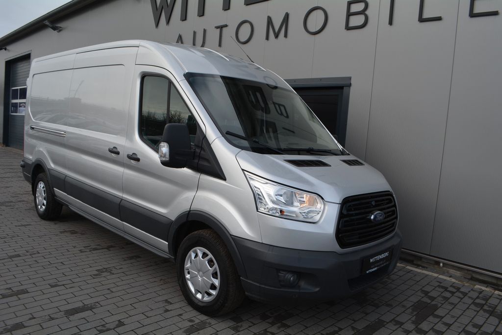 Image of Ford Transit