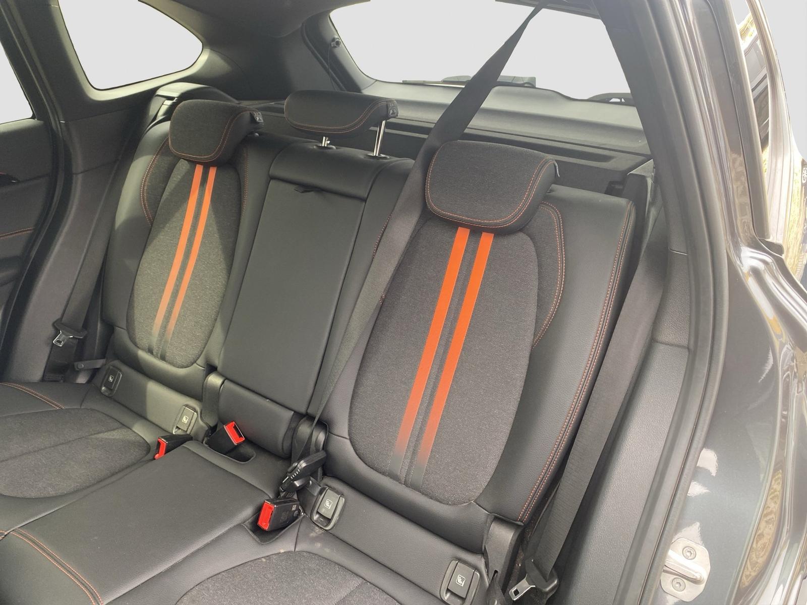 BMW X1 xDrive 25d Sport Line AHK HUD HiFi Navi RFK C, миниатюра 16