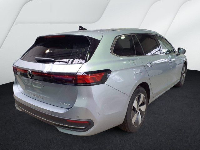 Volkswagen Passat - Bild 3