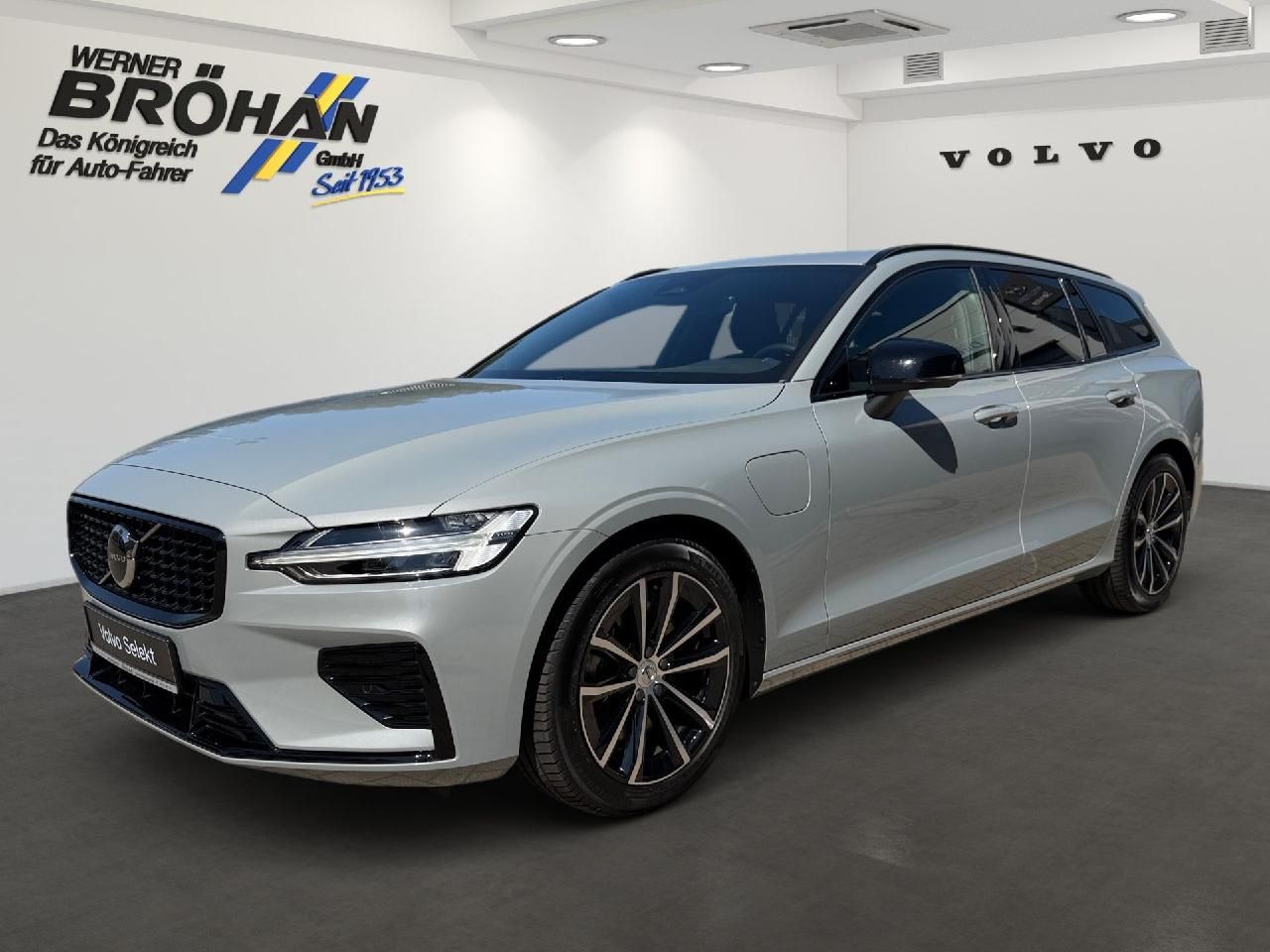 Fahrzeugabbildung Volvo V60 T8 AWD Plus Dark Plug-In Hybrid