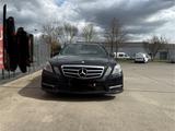 Mercedes-Benz E 300 CDI T BlueEFFICIENCY AVANTGARDE AVANTGARDE
