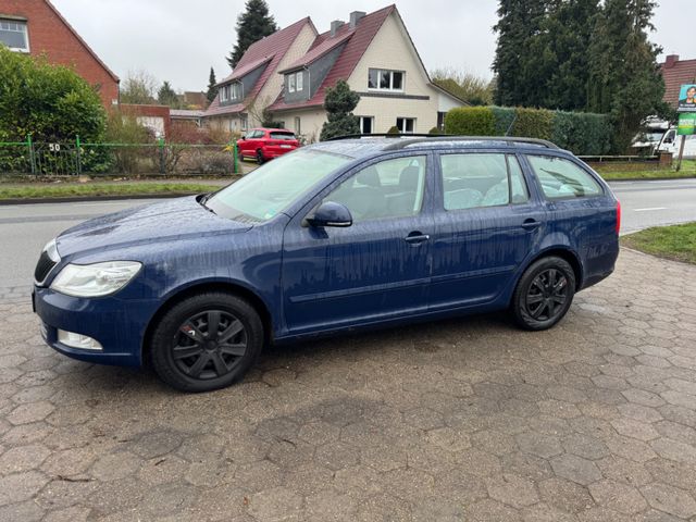 Skoda Octavia 1.4 Ambiente Combi alter Motor kein TSI