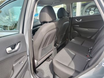 Fahrzeugabbildung Hyundai Kona (MJ23) 1.6 GDi Hybrid DCT TREND LED AssiP