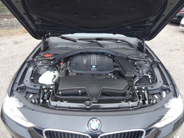 Fahrzeugabbildung BMW 320d xDrive/4x4/HUD/Pano/Leder/Navi/Kamera/Voll.