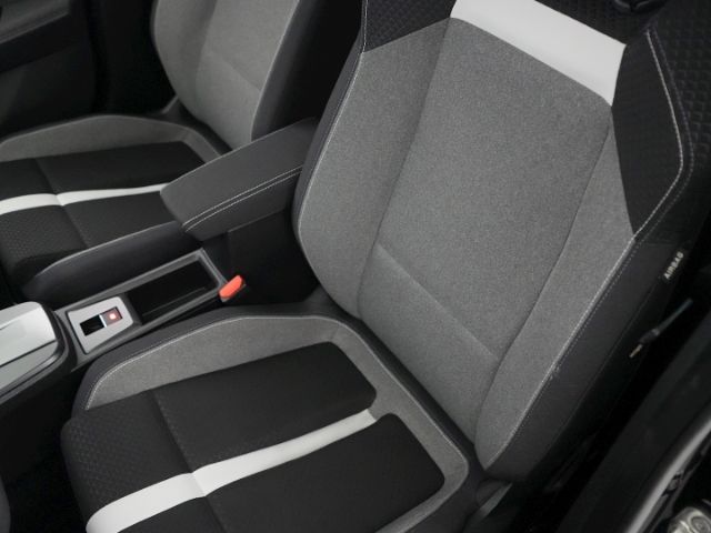 Frontera Electric C GS 44kWH AT+LED MATRIX+NAVI+