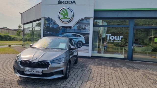 Skoda Fabia 1.0  TSI Tour, Paket Business, Winter