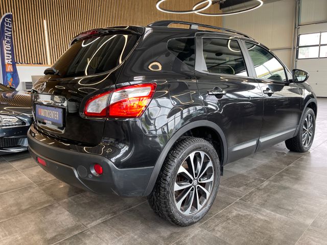 Nissan Qashqai 360 4X4 *PANORAMA*NAVI*TEILLEDER*