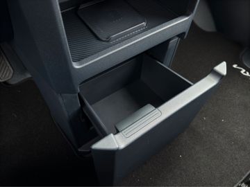 Kia PV5 Passenger 71,2kWh Plus Elekt. Tür Wärmepumpe