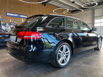 MYAUTOCENTER – Gebraucht- und Jahreswagen mit Werkstattservice in Pfaffenhofen Audi A4 Avant Attraction *BI-XENON*KLIMAAUTOM*ALLRAD*