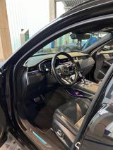 Jaguar F-Pace P400 R-DYNAMIC HSE AWD Garantie bis 09/26 - Jaguar in Bonn