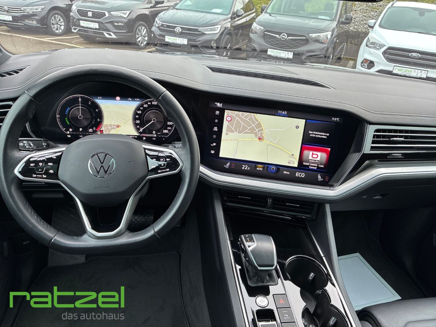 Fahrzeugabbildung Volkswagen Touareg Elegance 4Mot. eHyb. El. Panodach Navi L