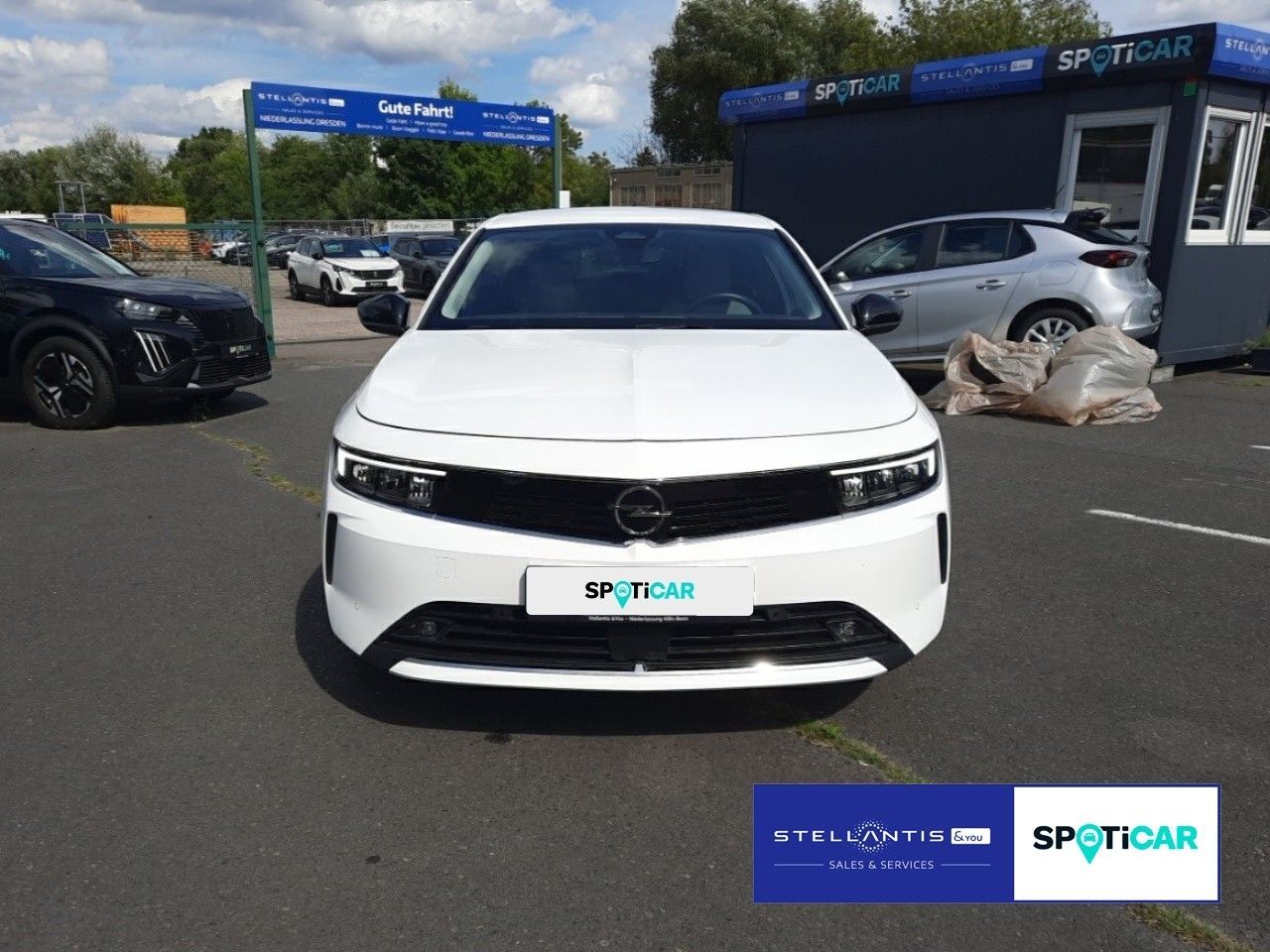 Opel Astra ST HYBRID 180 Aut. Business Edition SITZHZ imagem 2