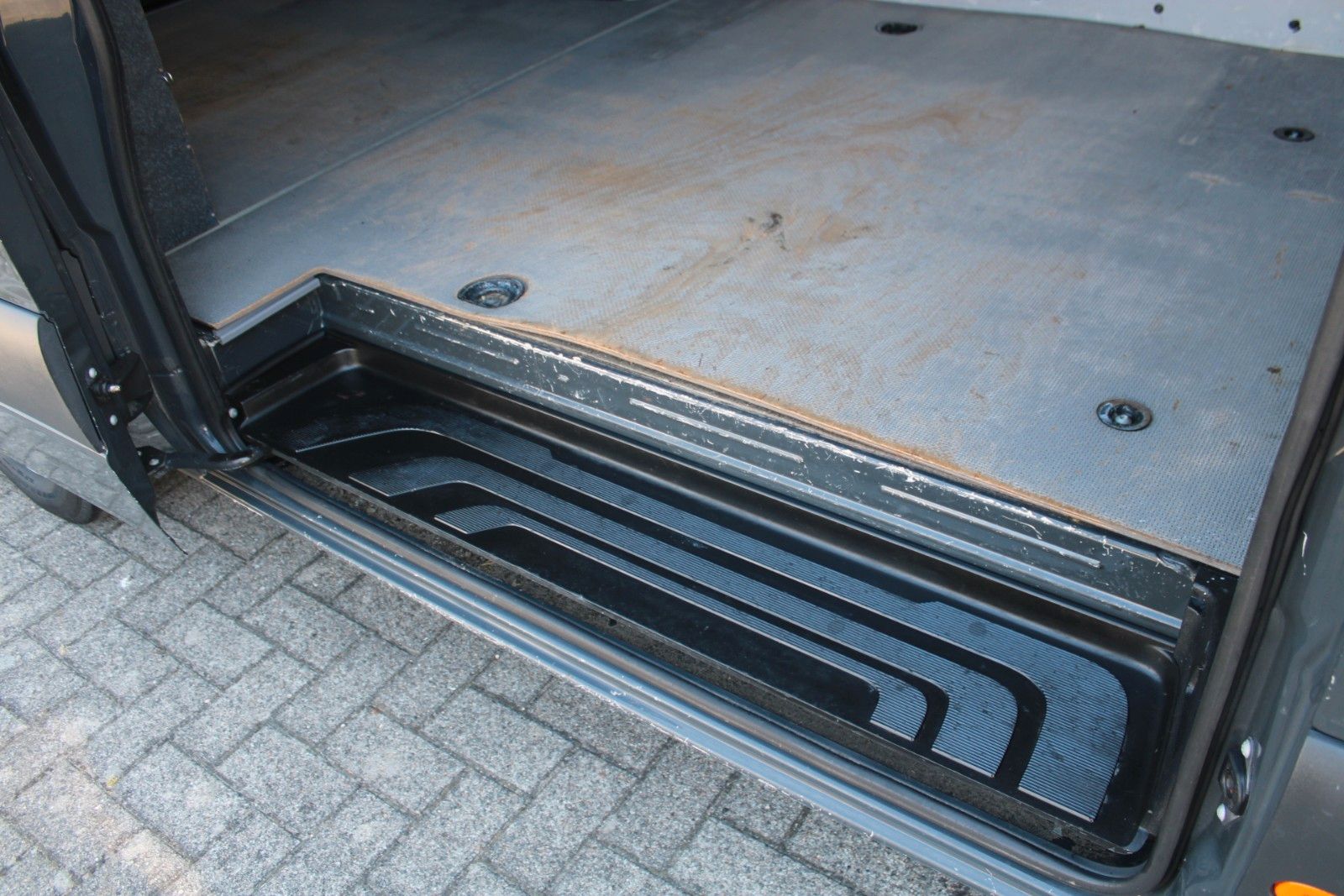 Fahrzeugabbildung Mercedes-Benz Sprinter 314 Kasten L2 H2 AHK Kamera Kunstleder
