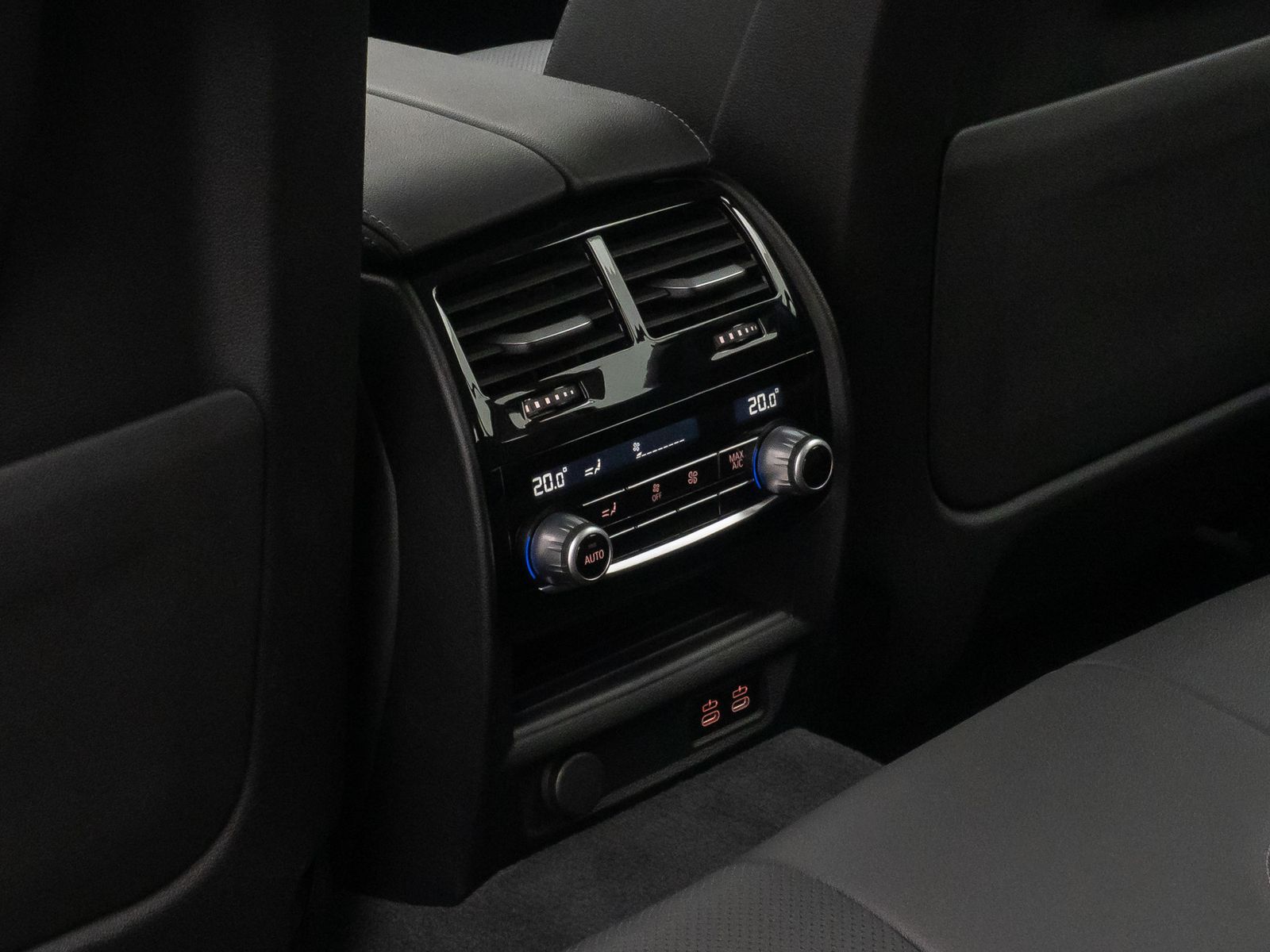 Fahrzeugabbildung BMW 530d Alarm FernlichtAss DAB Kamera 4xKlima WLAN