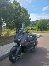 Yamaha X-max 300