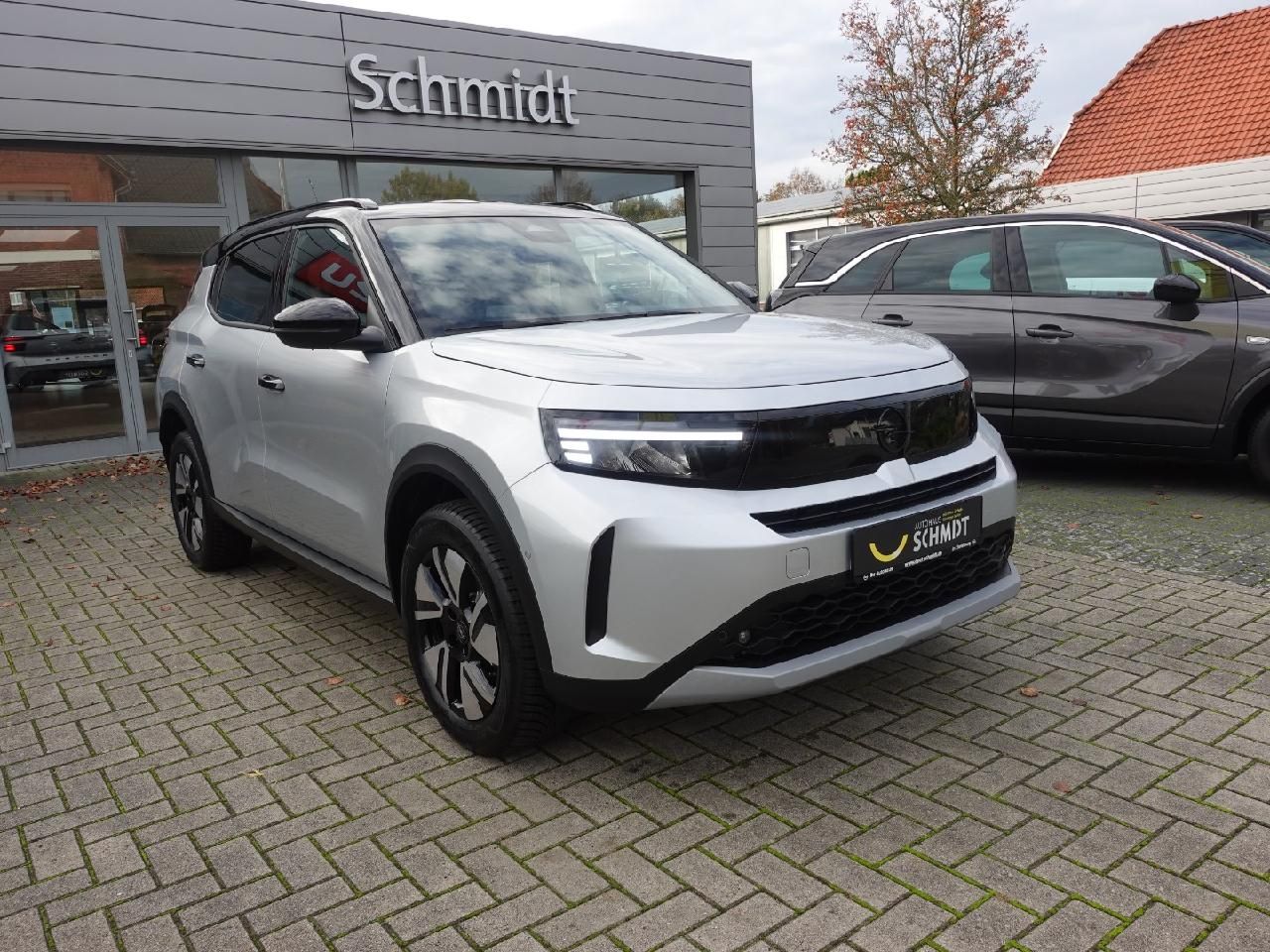 Fahrzeugabbildung Opel Frontera 1,2 GS-Line Mild Hybrid 7-Sitzer