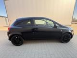 Opel Corsa D Satellite - Opel Corsa: Satellite